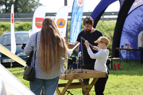 VIDUTINIS KOMPLEKTAS